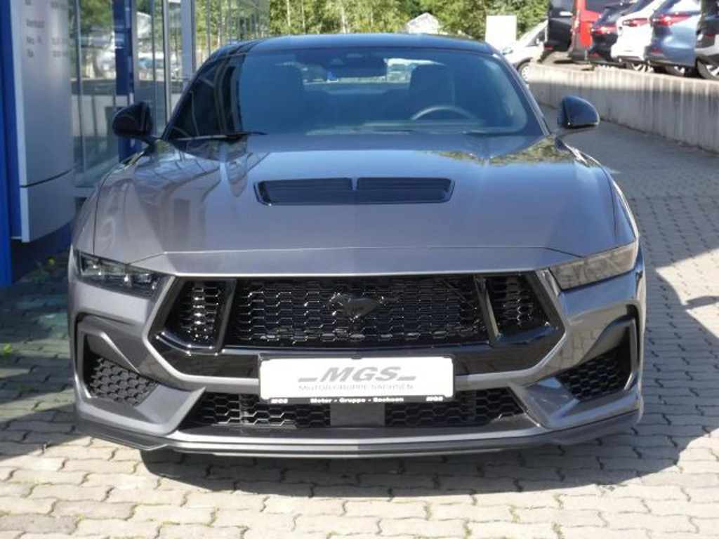 Ford Mustang Fastback GT 5.0 V8