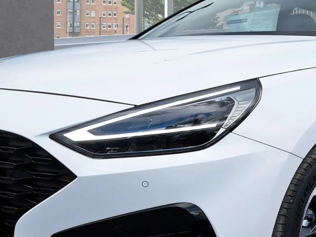 Hyundai i30 Hybrid Advantage