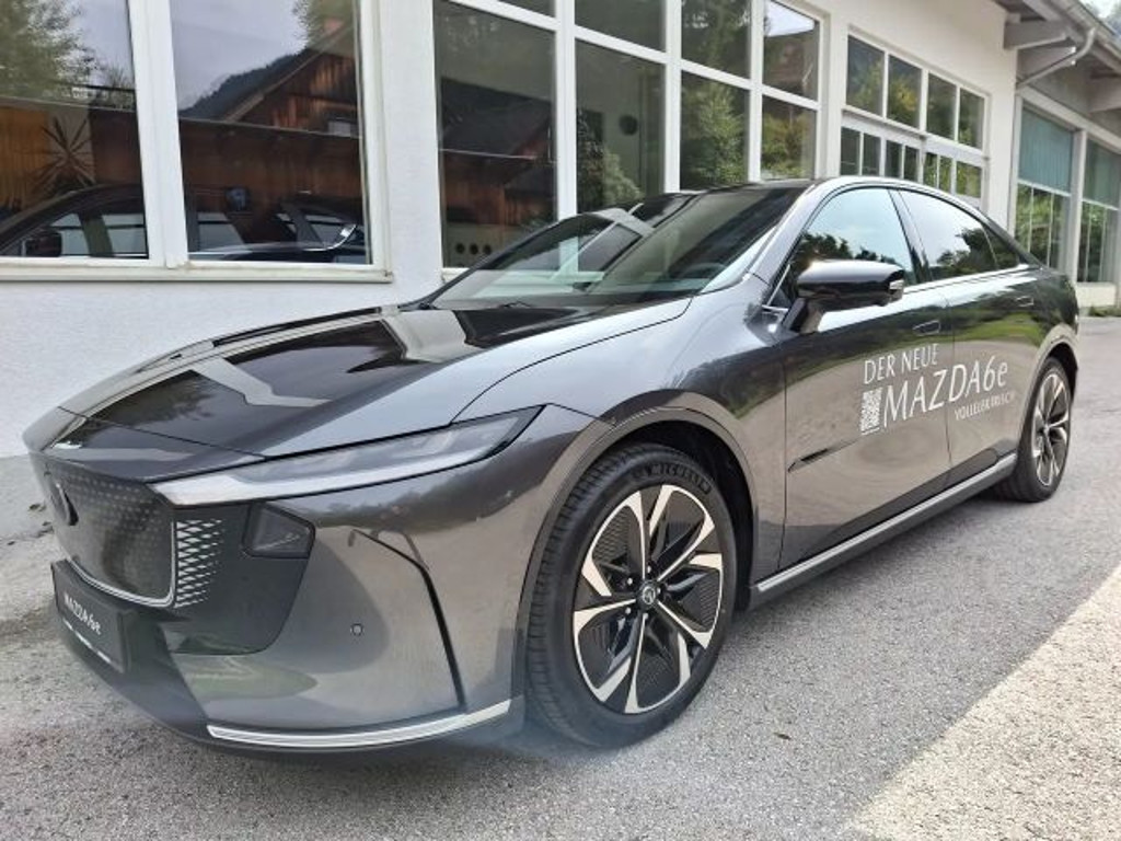 Mazda 6e Takumi Plus Long range