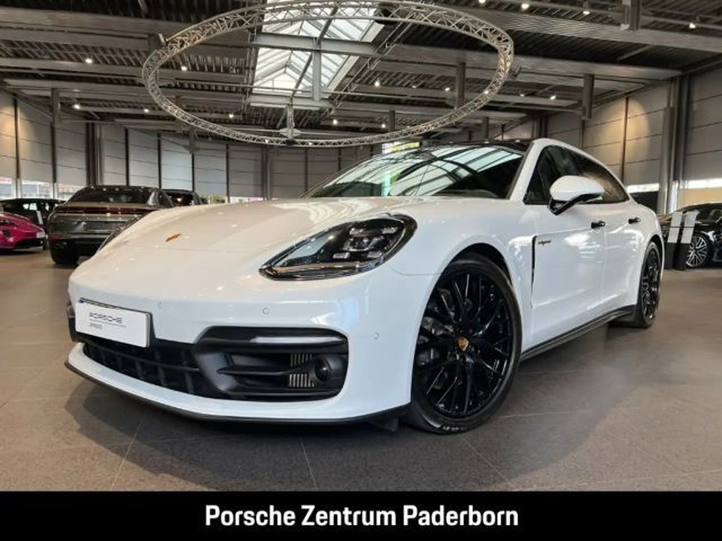 Porsche Panamera E-Hybrid Sport Turismo Platinum Edition 4