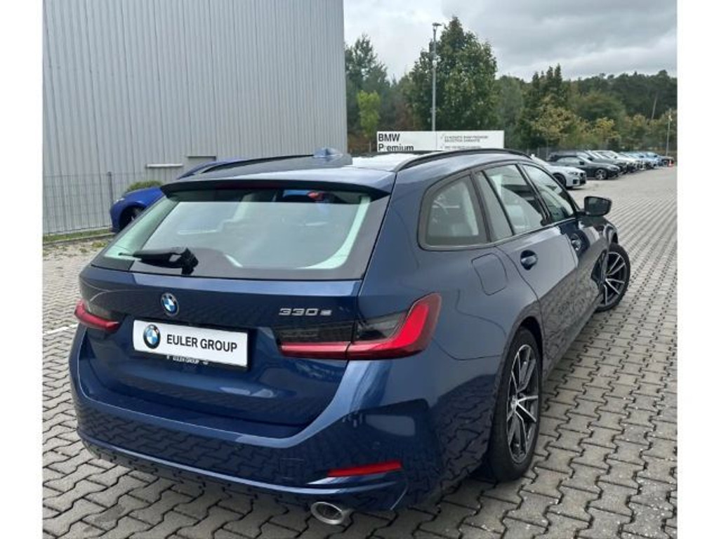 BMW 3 Serie 330 Touring 330e
