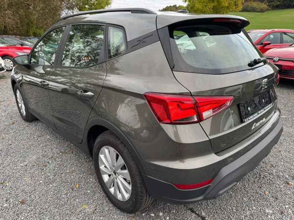Seat Arona