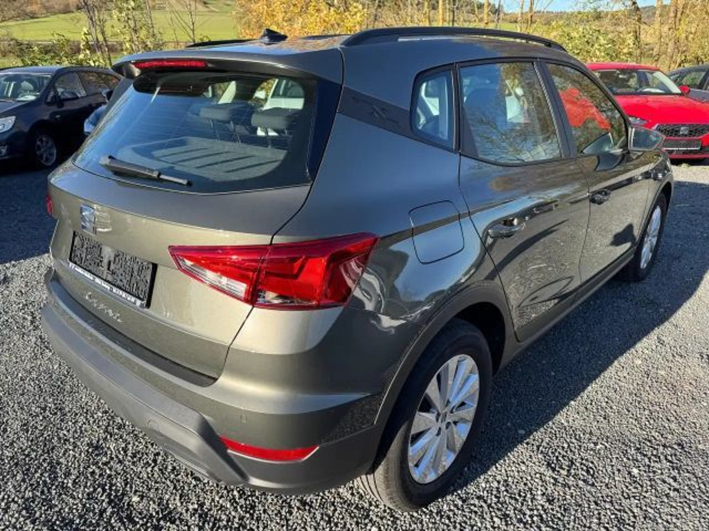 Seat Arona