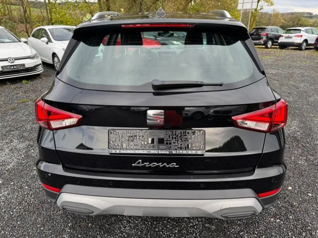 Seat Arona