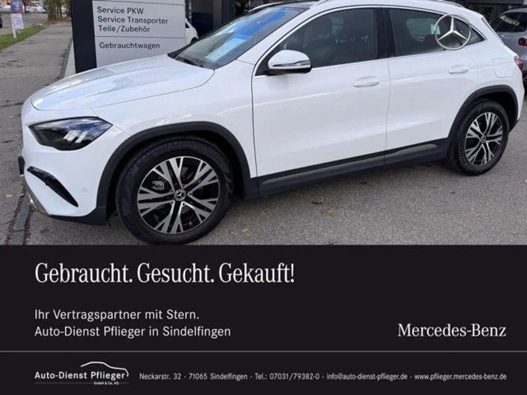Mercedes-Benz GLA-Klasse GLA 200 *Panodach*LED*Rückfahrkamera*Easy-Pack*