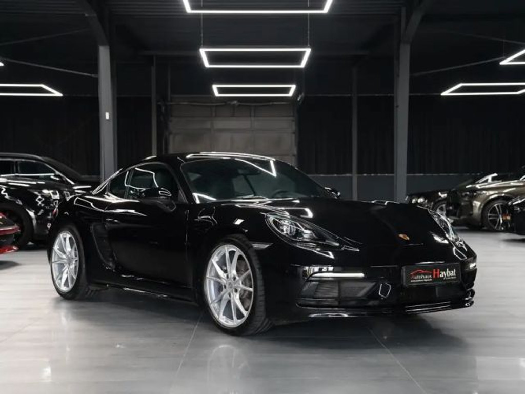 Porsche Cayman Coupé 718