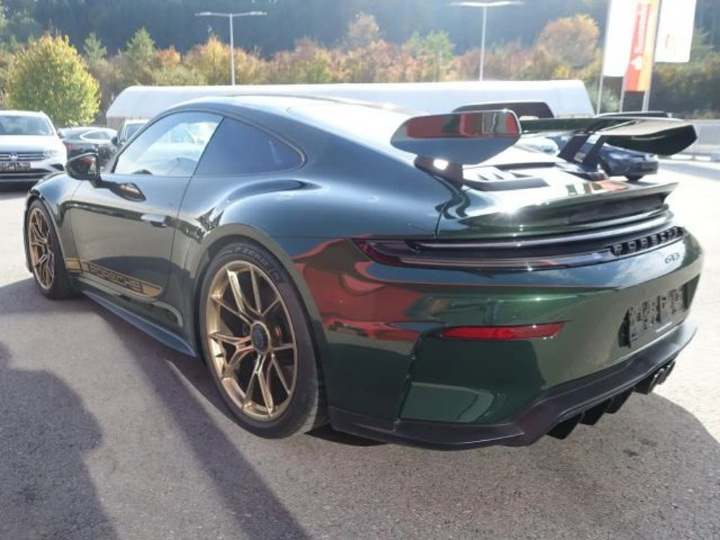 Porsche 992