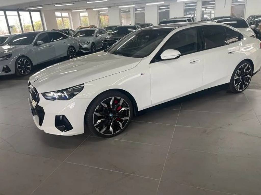 BMW 5 Serie 540 M-Sport xDrive Sedan 540d