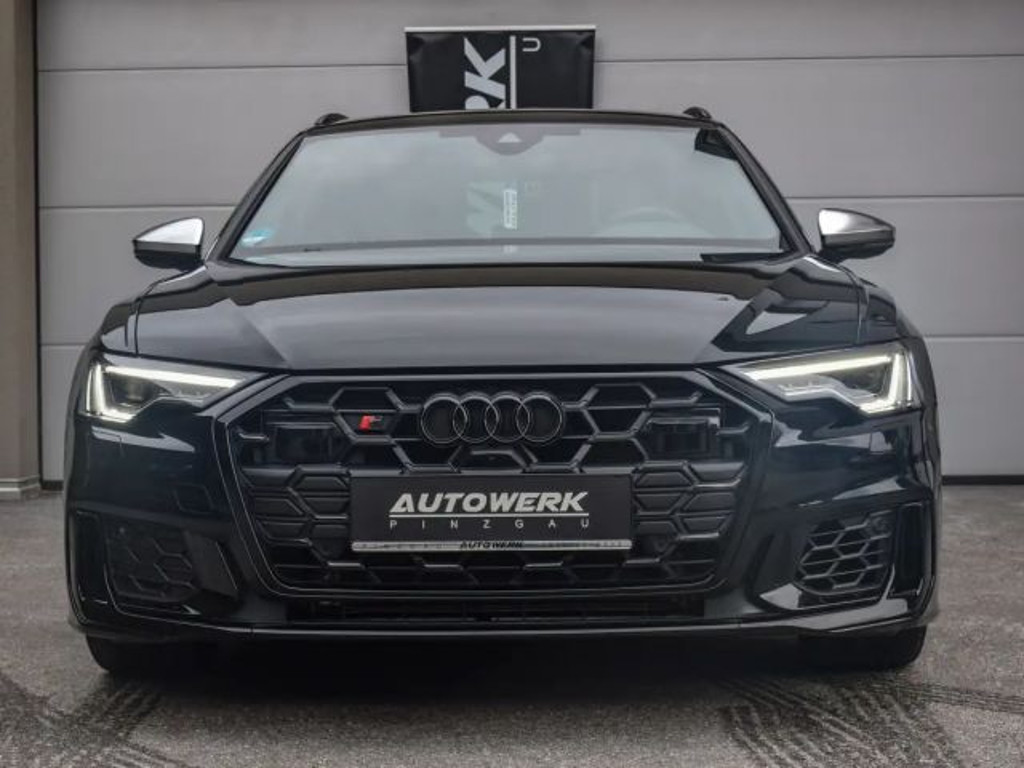 Audi S6 Avant Quattro