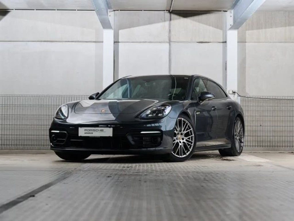 Porsche Panamera E-Hybrid Platinum Edition 4