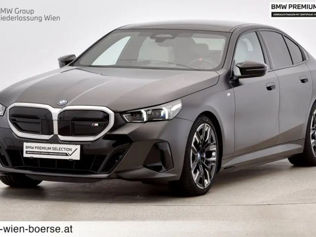 BMW i5 xDrive Sedan M60