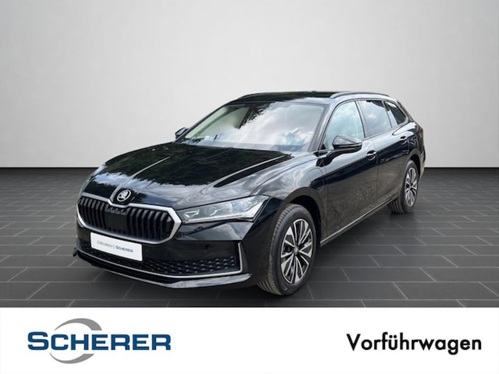 Skoda Superb Combi iV Selection