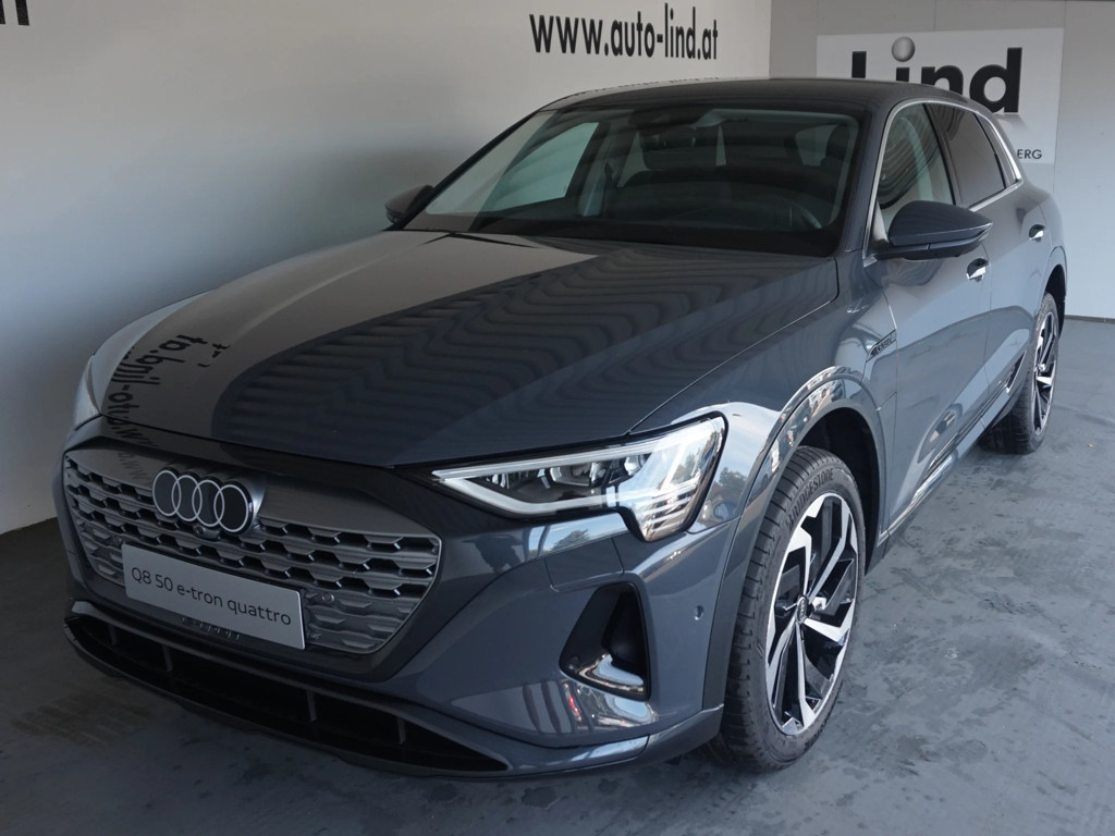 Audi Q8 e-tron Quattro Business 50