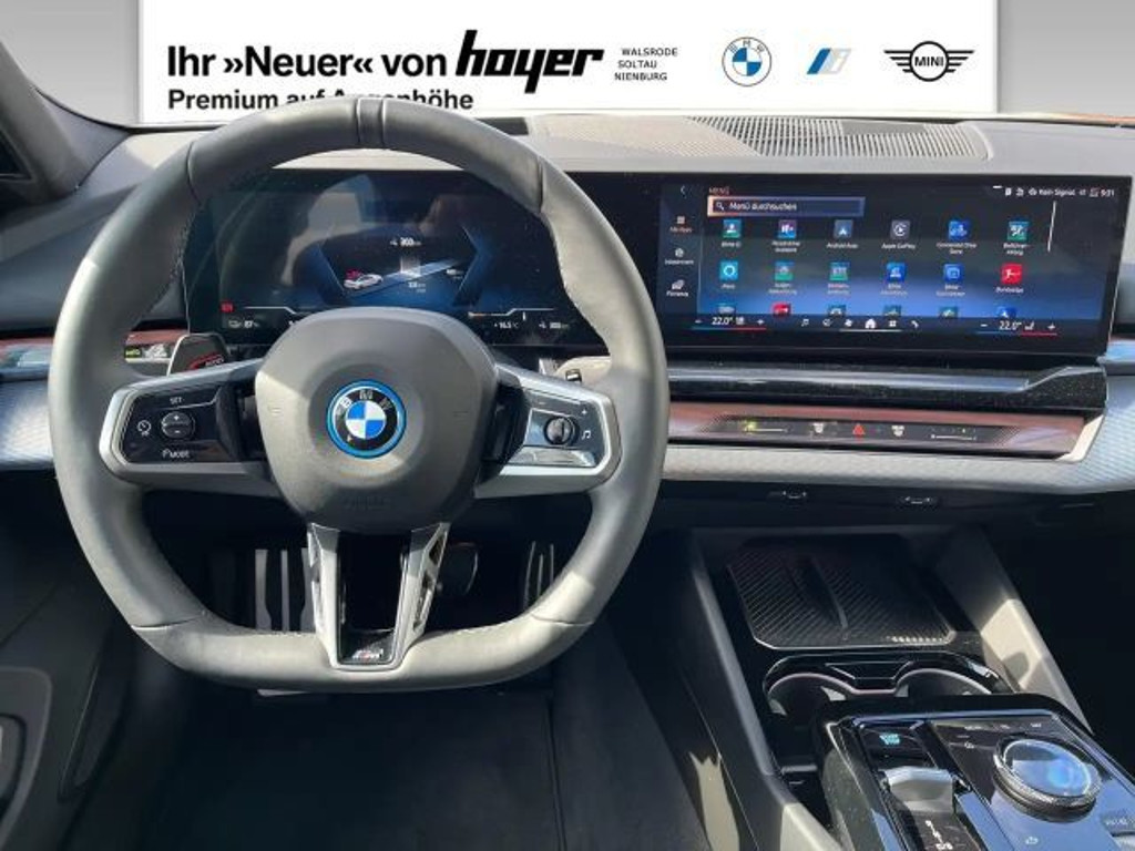 BMW i5