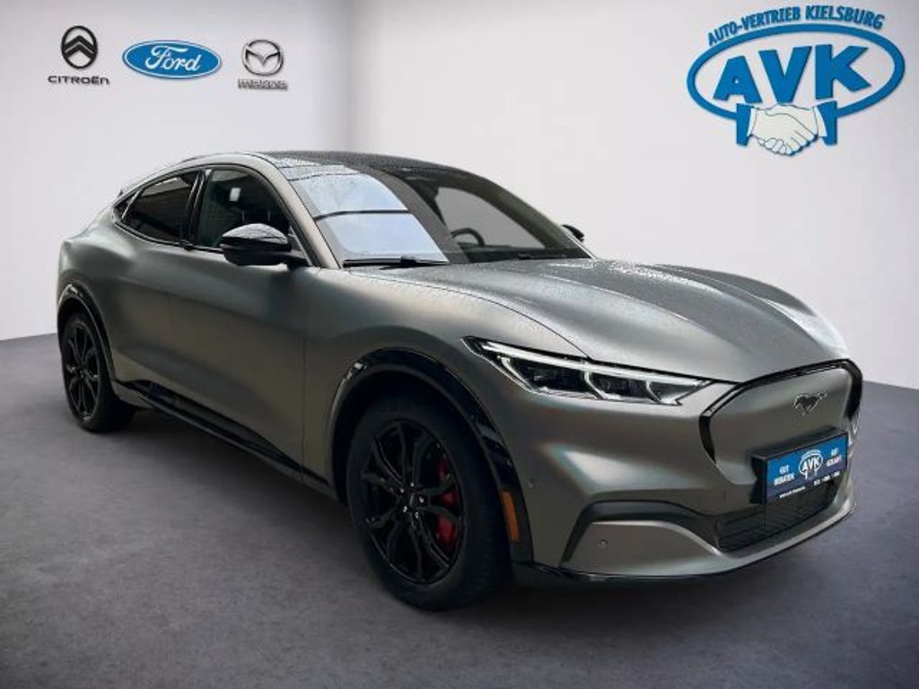 Ford Mustang Mach-E AWD Extended range Premium