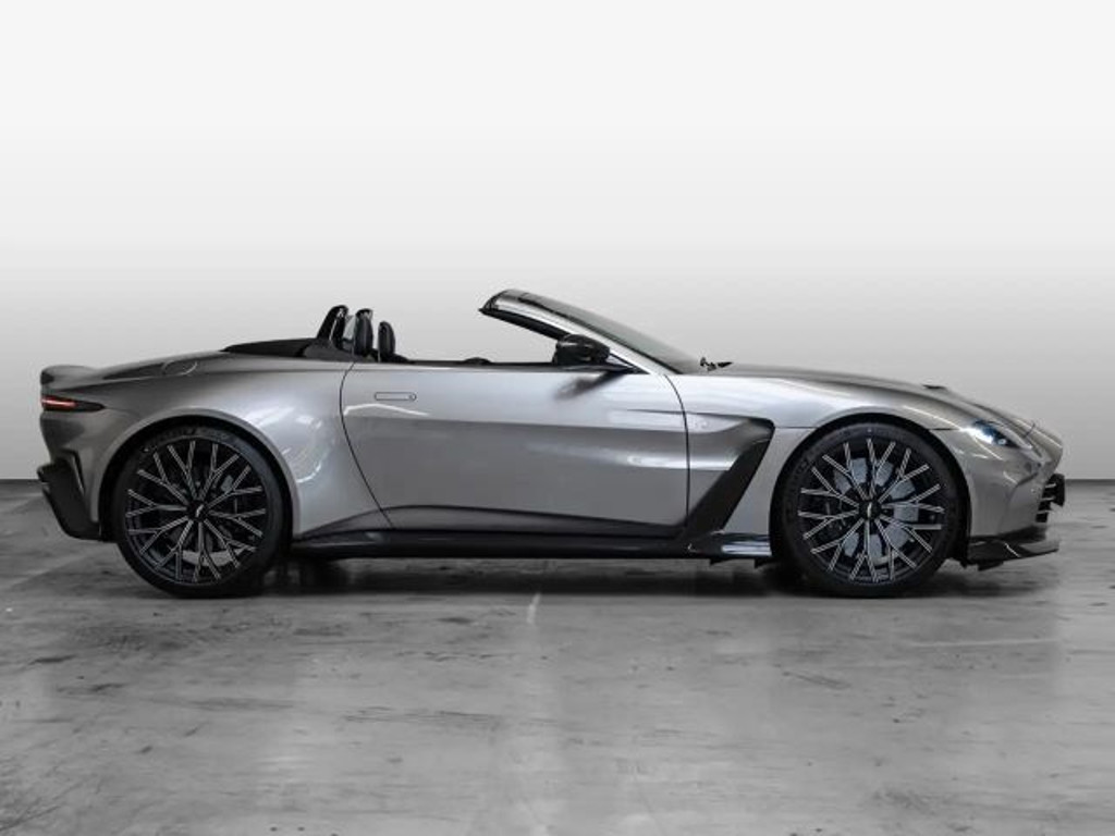 Aston Martin Vantage