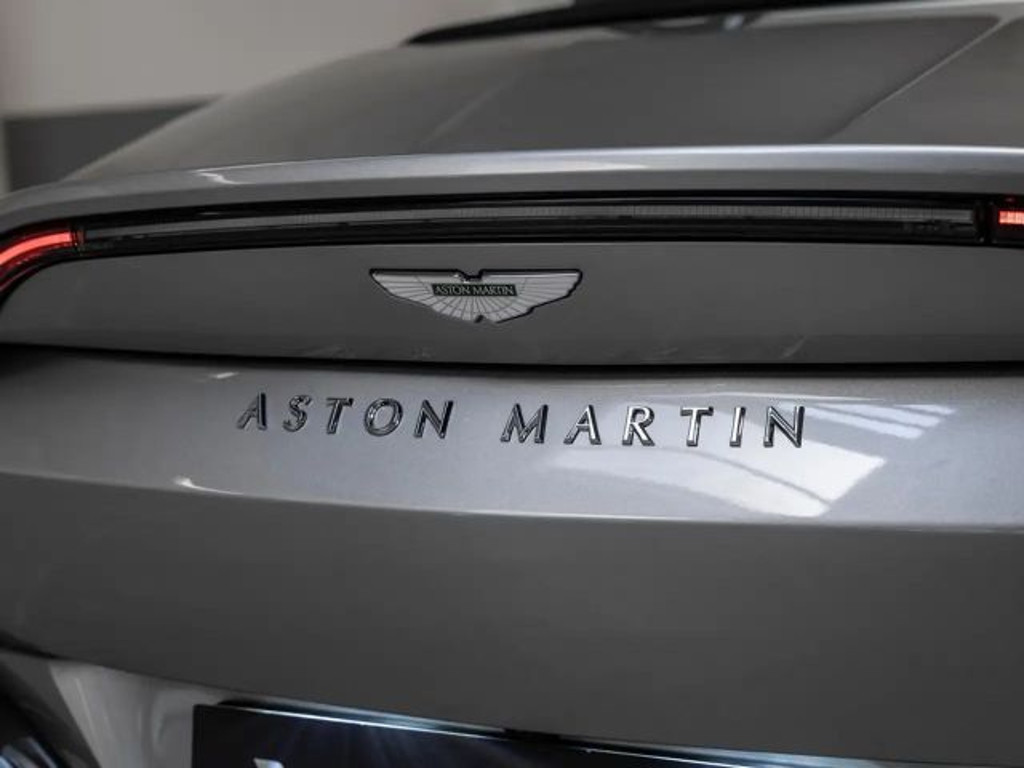 Aston Martin Vantage