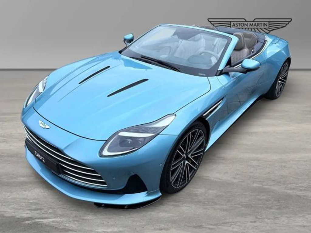 Aston Martin DB12