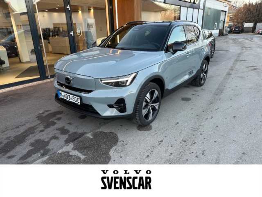 Volvo EX40 
