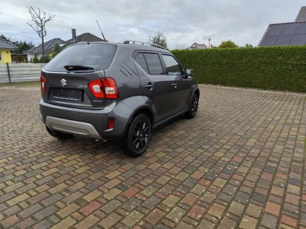 Suzuki Ignis