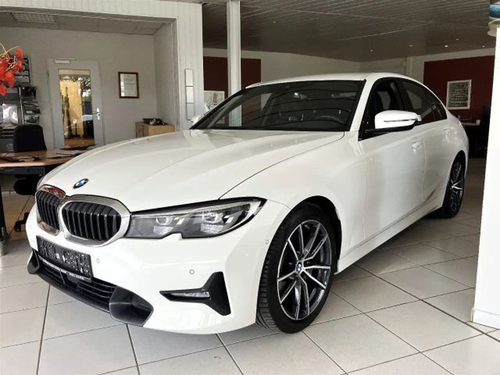 BMW 3 Serie 320 Sport Line Sedan 320d