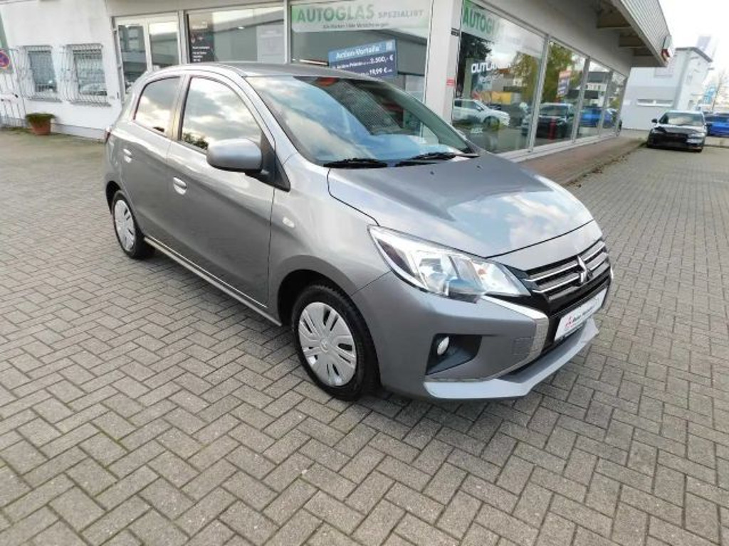 Mitsubishi Space Star Star