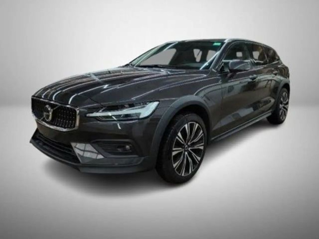 Volvo V60 Cross Country Ultimate Bright