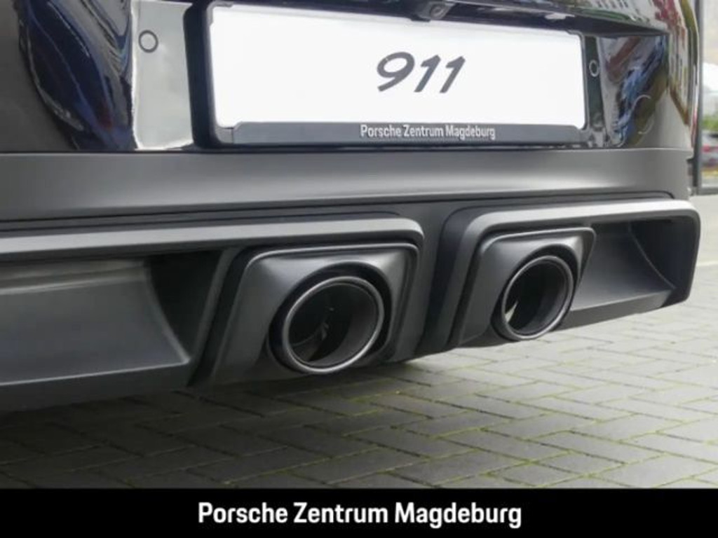 Porsche 992
