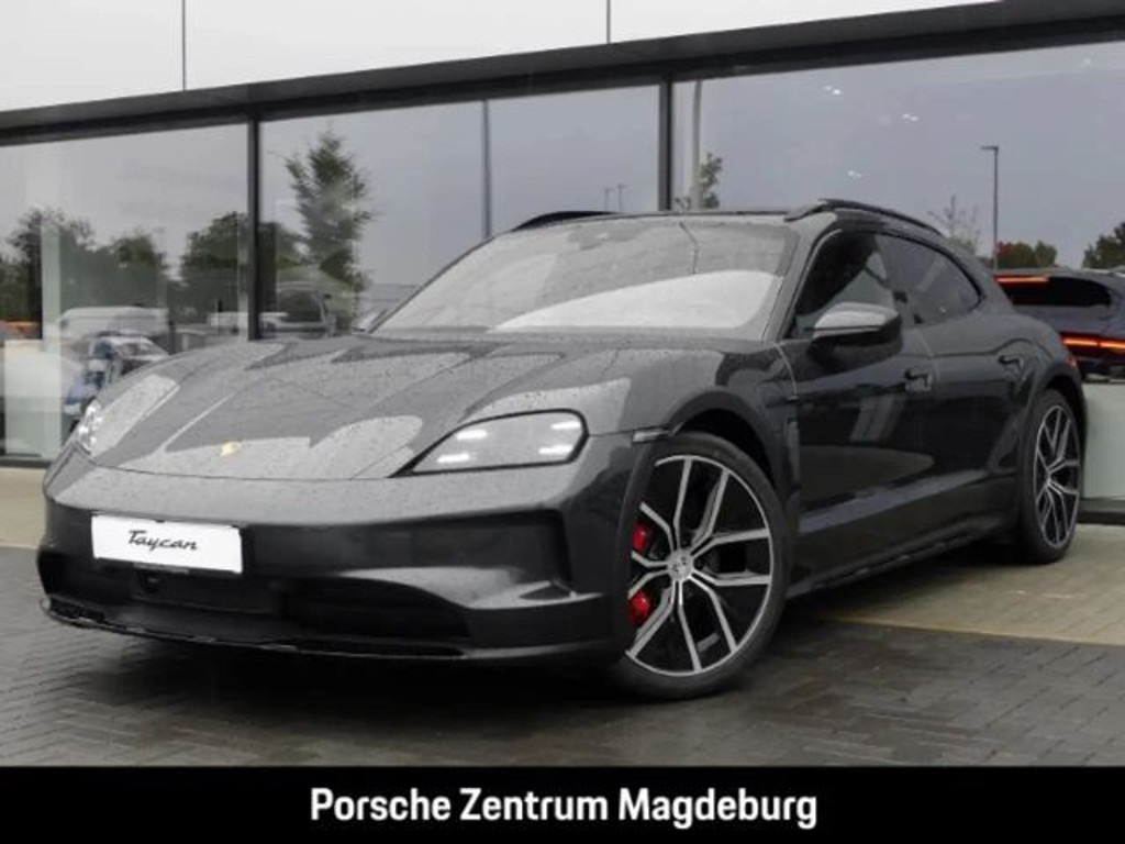 Porsche Taycan 4S Cross Turismo