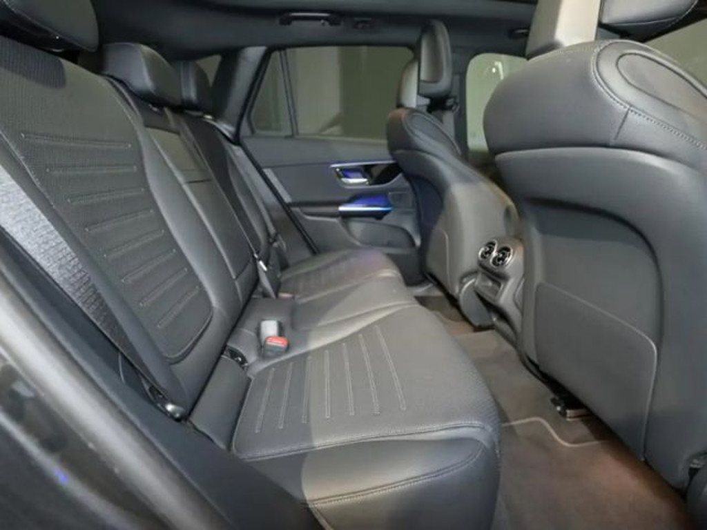 Mercedes-Benz GLC-Klasse GLC 220 4MATIC AMG Line GLC 220 d