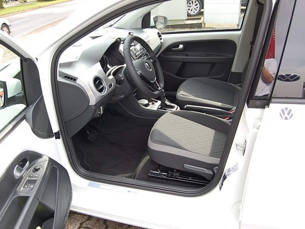 Volkswagen e-up!