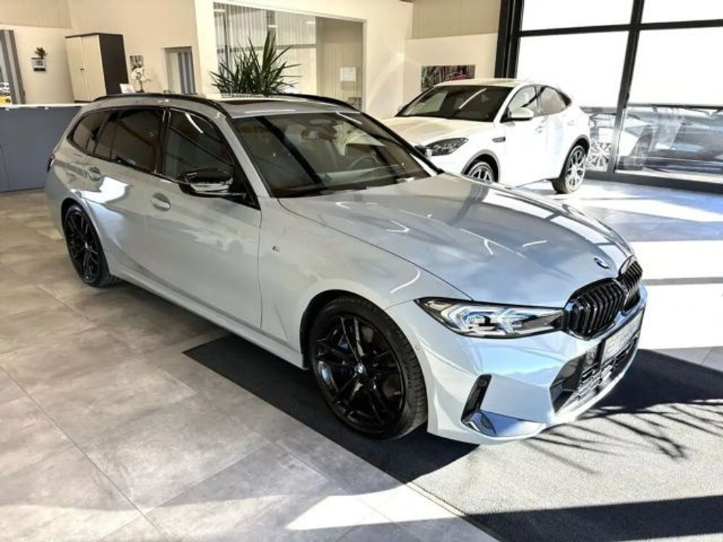BMW 3 Serie 320 M-Sport xDrive Touring 320d