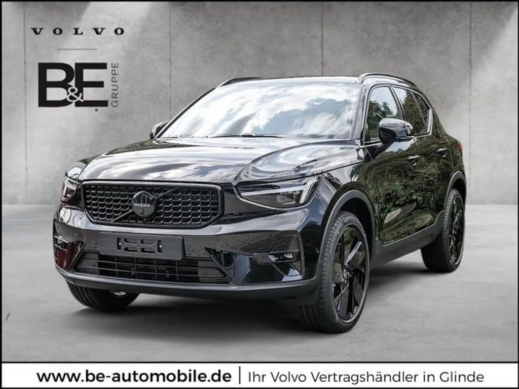 Volvo XC40 Plus Dark