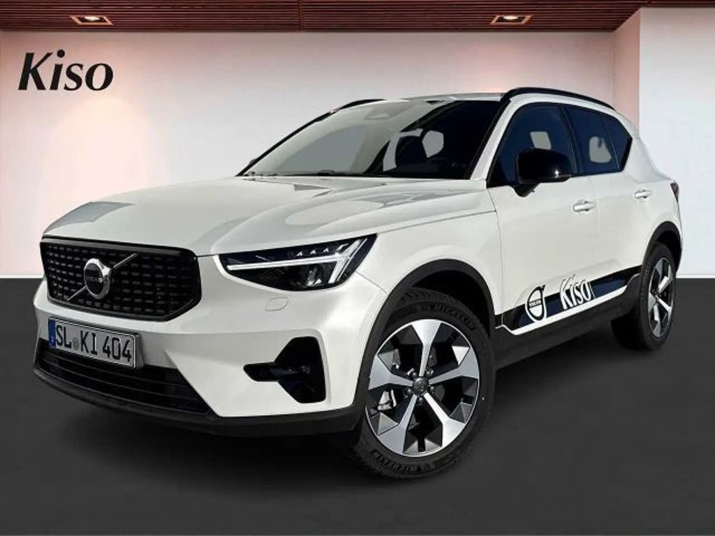 Volvo XC40 Plus Dark