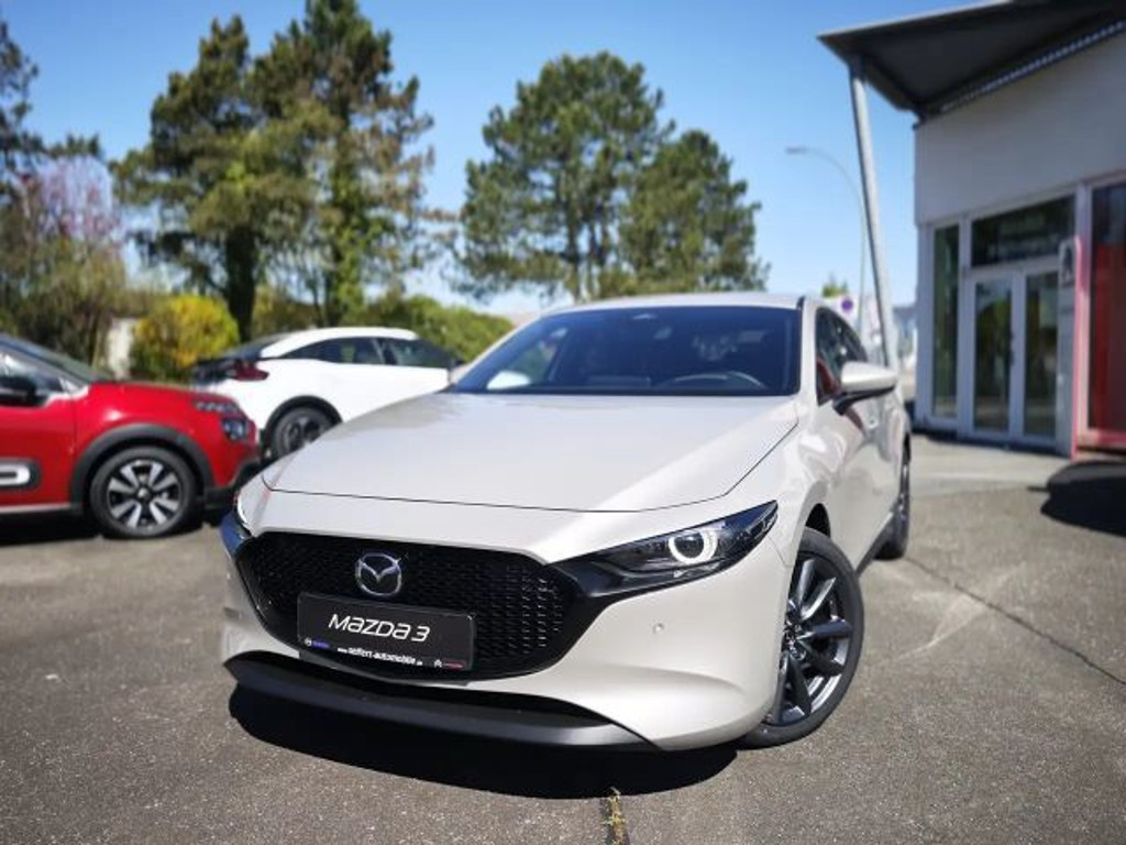 Mazda 3 SkyActiv Exclusive-line 2.5L e-Skyactiv