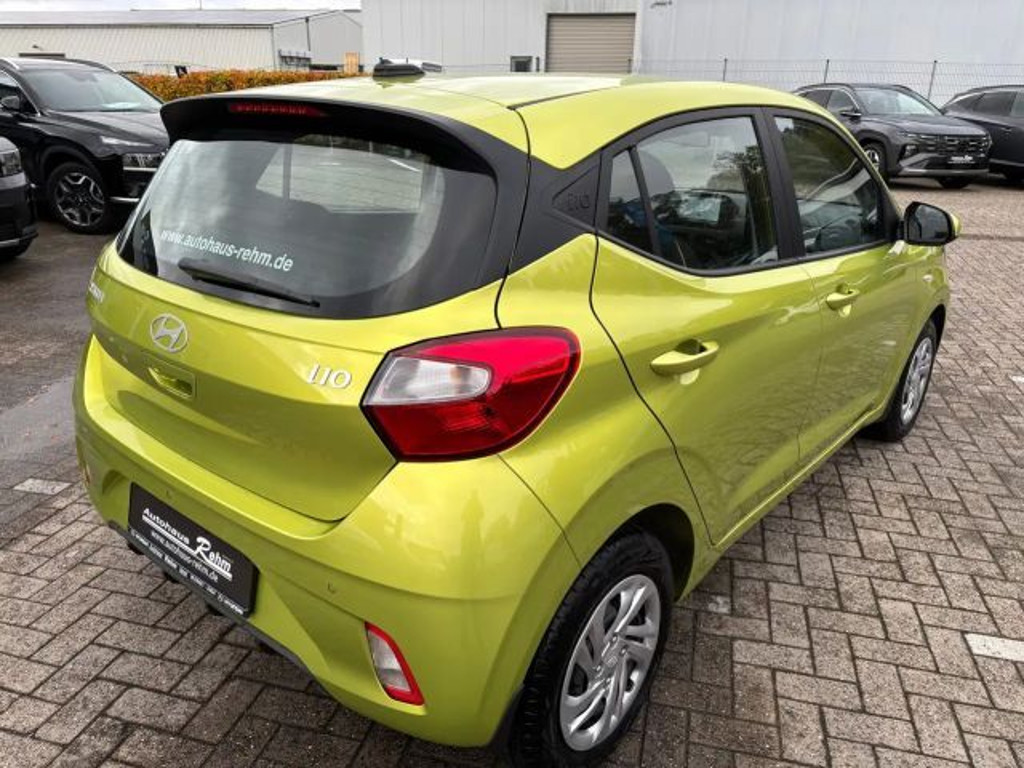 Hyundai i10