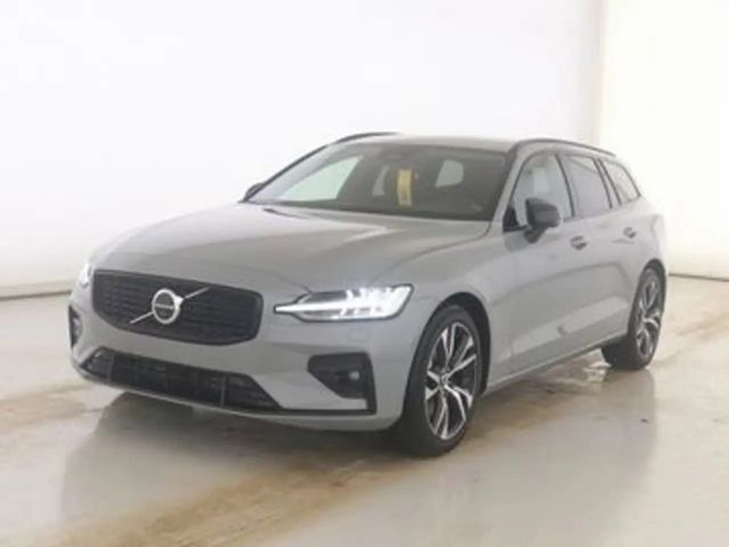 Volvo V60 Plus Dark