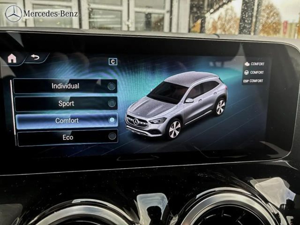 Mercedes-Benz GLA-Klasse