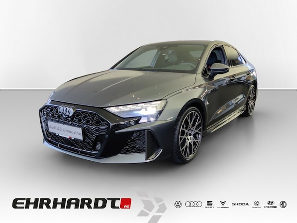 Audi RS3 Sedan Quattro S-Tronic