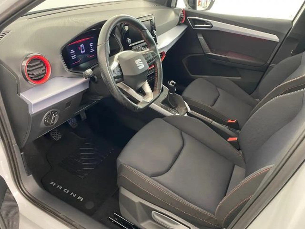 Seat Arona