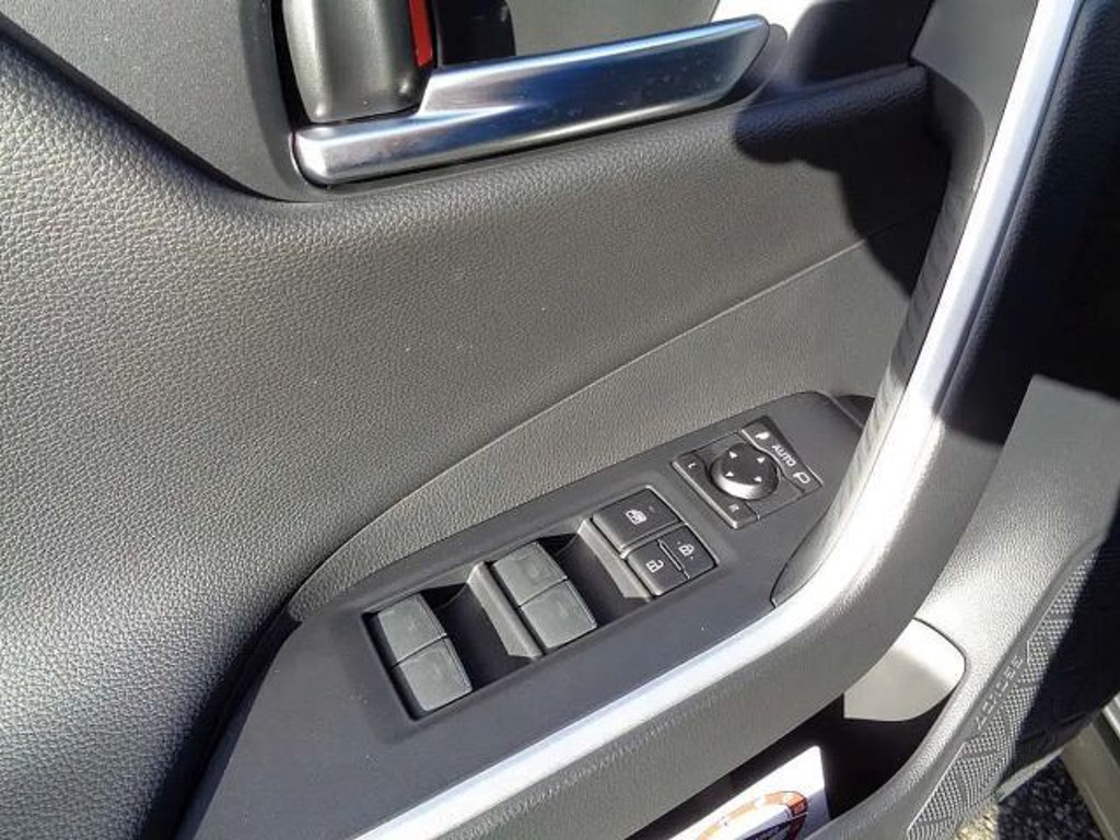 Suzuki Across Flash E-Four