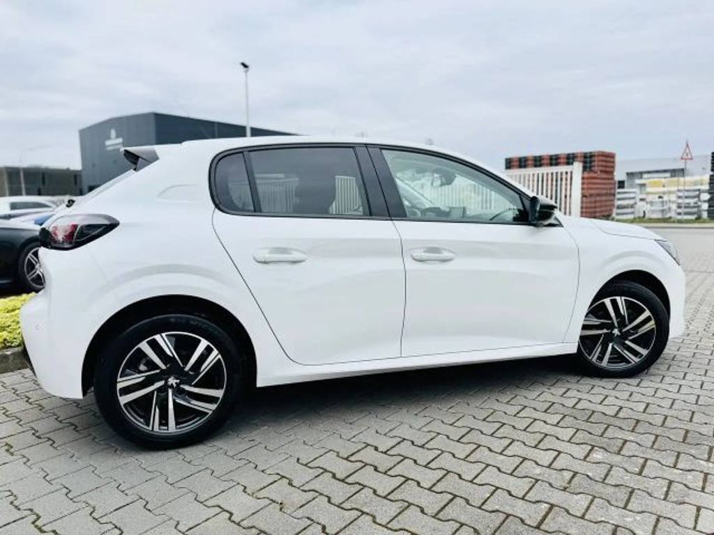 Peugeot 208 Allure Pack PureTech