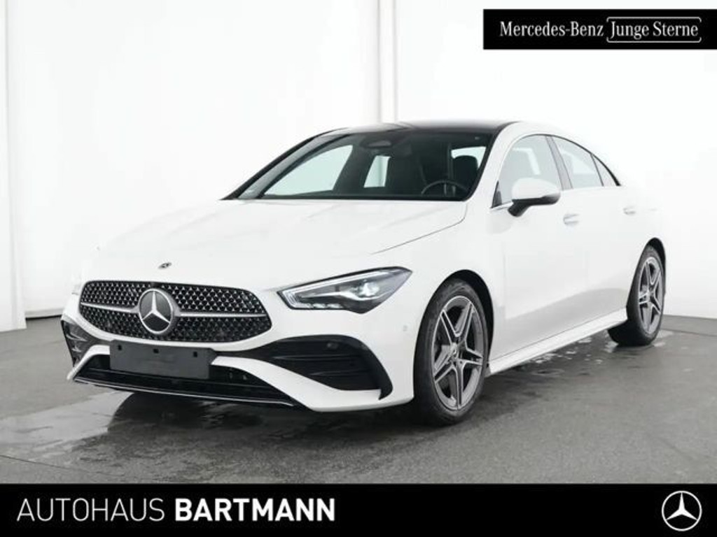 Mercedes-Benz CLA-Klasse CLA 200 AMG Line Coupé