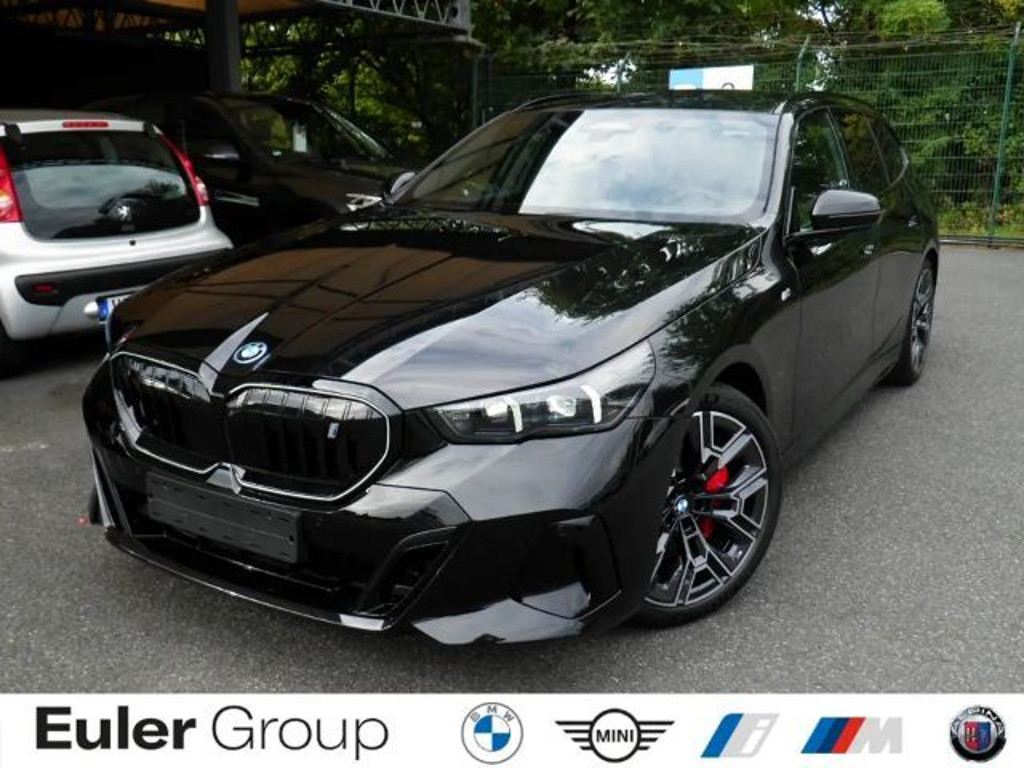 BMW i5 eDrive40