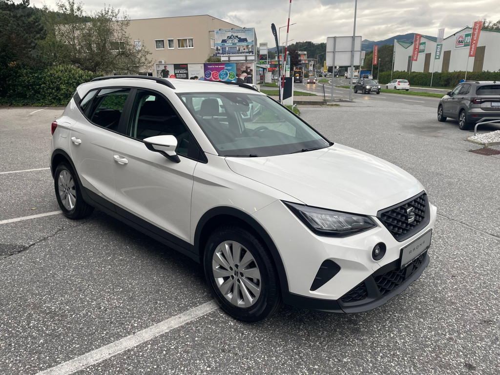 Seat Arona