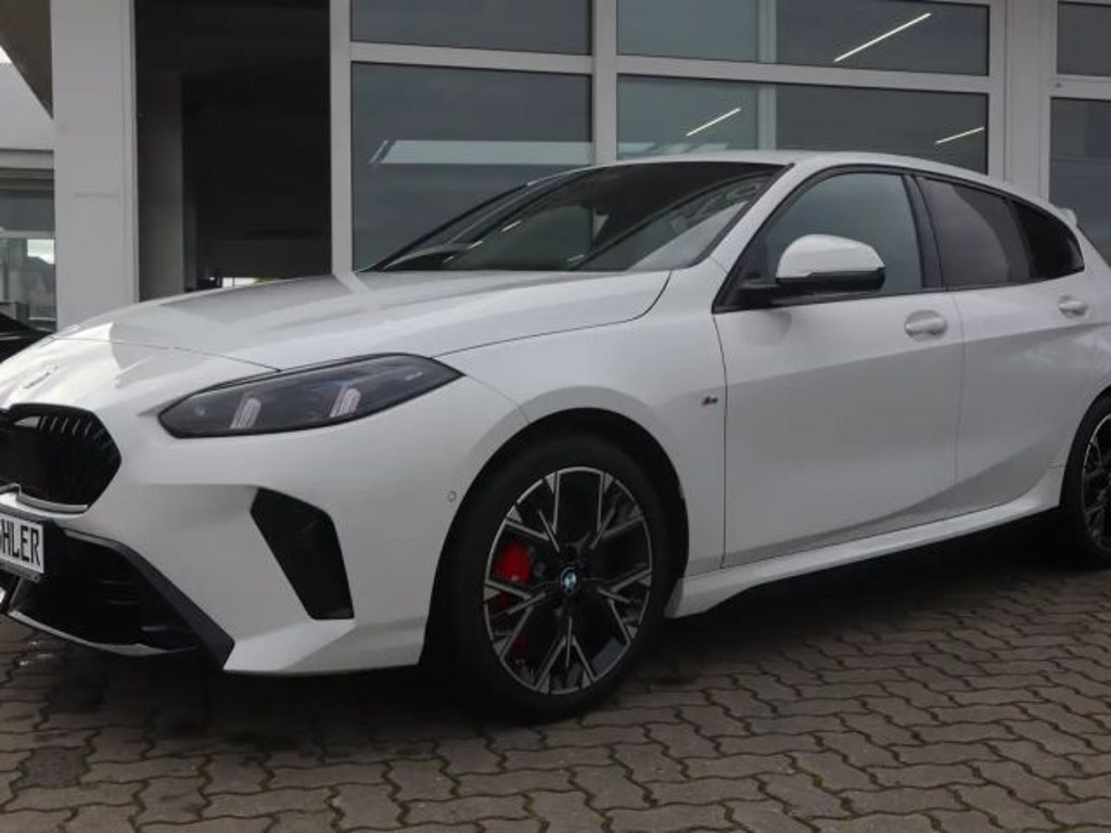 BMW 1 Serie 120 M-Sport Sedan