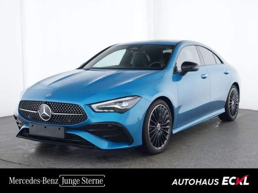 Mercedes-Benz CLA-Klasse CLA 200 AMG Line Coupé CLA 200 d