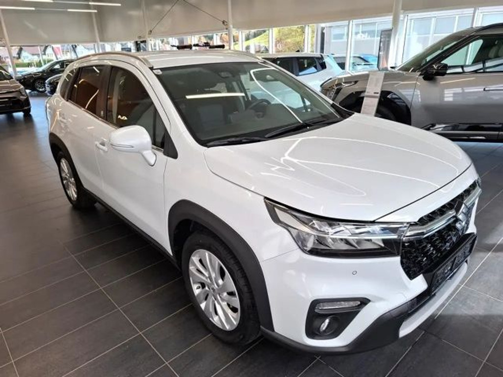 Suzuki S-Cross