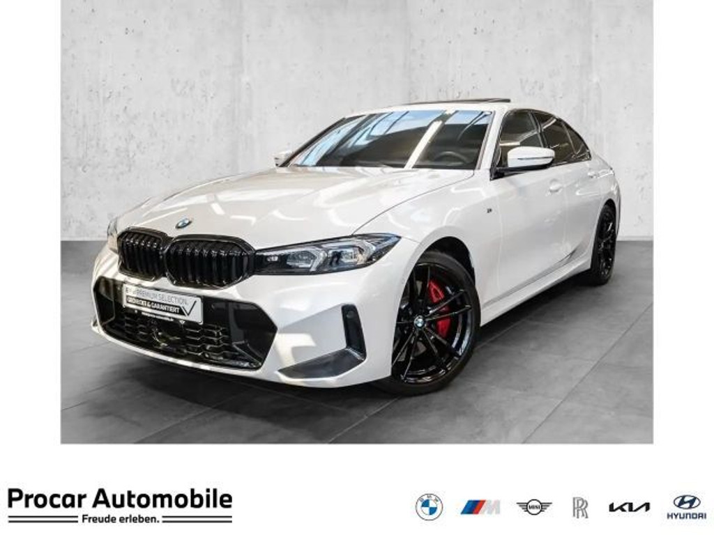 BMW 3 Serie 330 M-Sport xDrive Sedan 330i