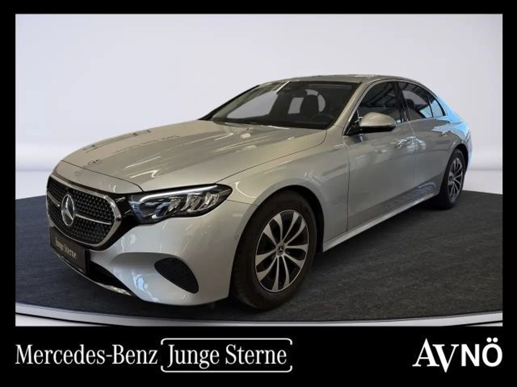 Mercedes-Benz E-Klasse E 220 E 220 d Sedan